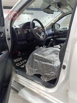 نيسان نافارا